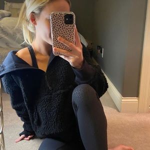 Lululemon sherpa scuba